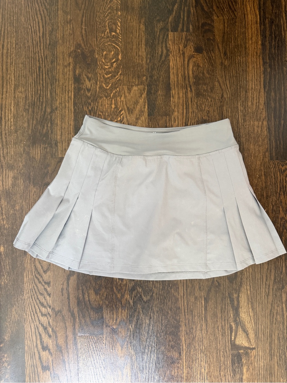 Kyodan Light Gray Pleated Skirt